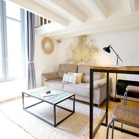 Helder Cozy Studio In Hyper-Center 비아히쯔 외부 사진